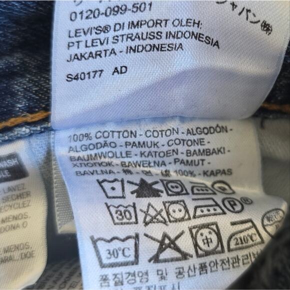 W Levi's 550 Men's Blue Jean Denim Shorts Waist Size 36 Dad Jorts Casual Summer - Picture 9 of 9